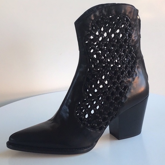 Rare Zara western cowboy open weave pointy heeled black ankle boots - Picture 7 of 16